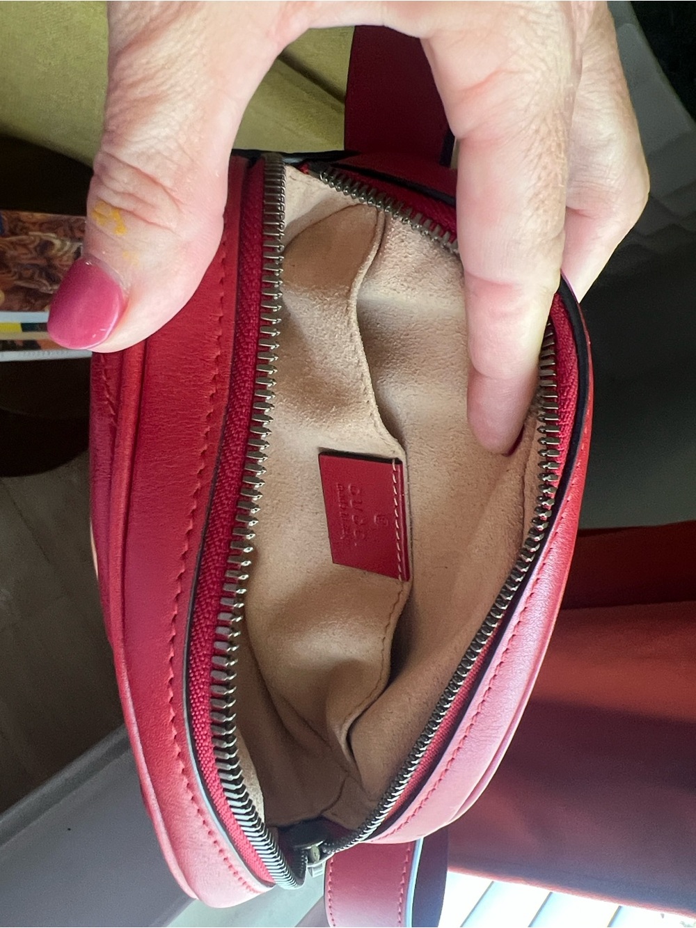 Gucci Red Leather Belt Bag with Gold Accent - Picture 4 of 6